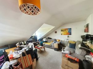 Lounge/ Diner - click for photo gallery